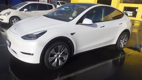 TESLA MODEL Y SALOON 2020-CURRENT